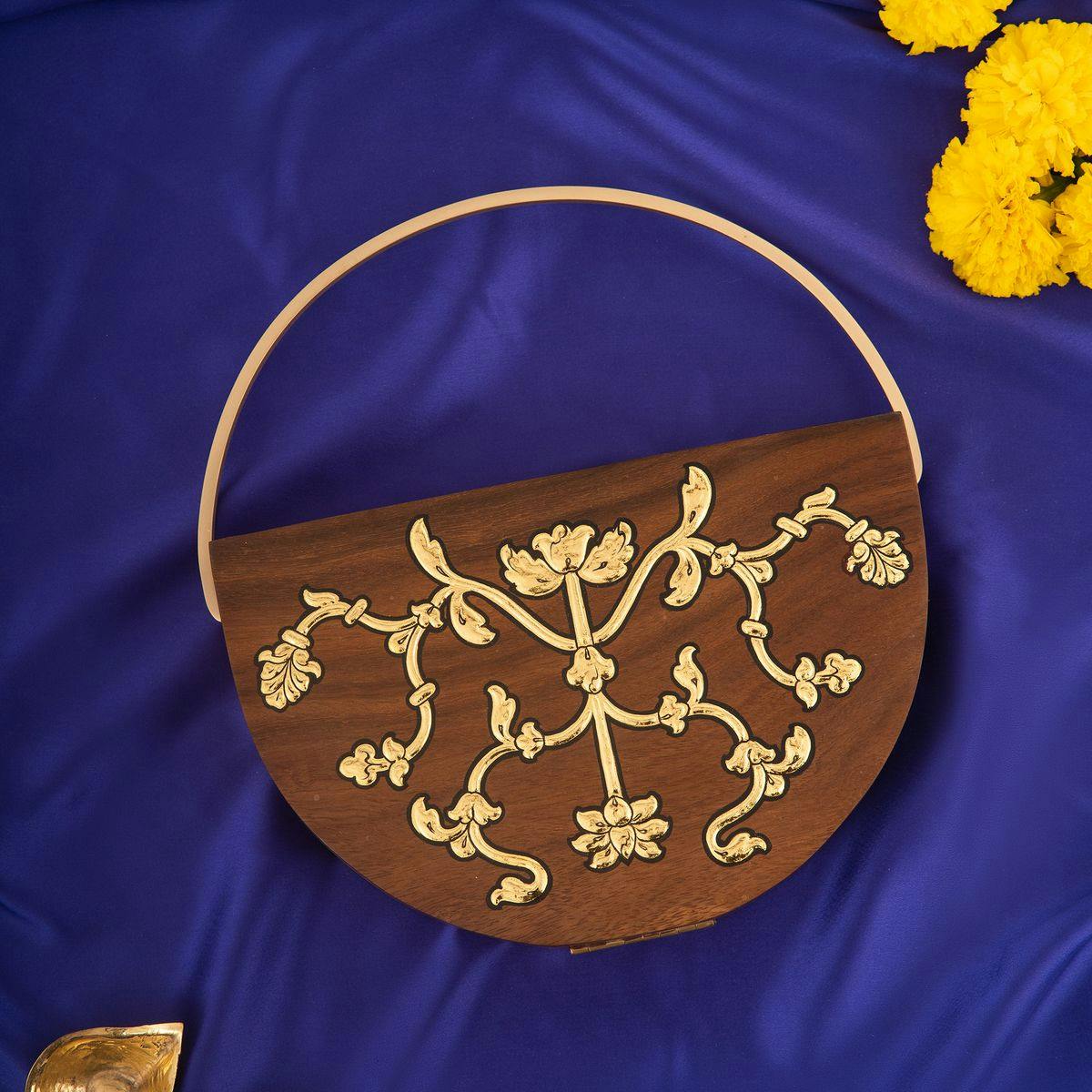 Ardhachandra Gold Ustaa Handcraft Art Boho India Craft
